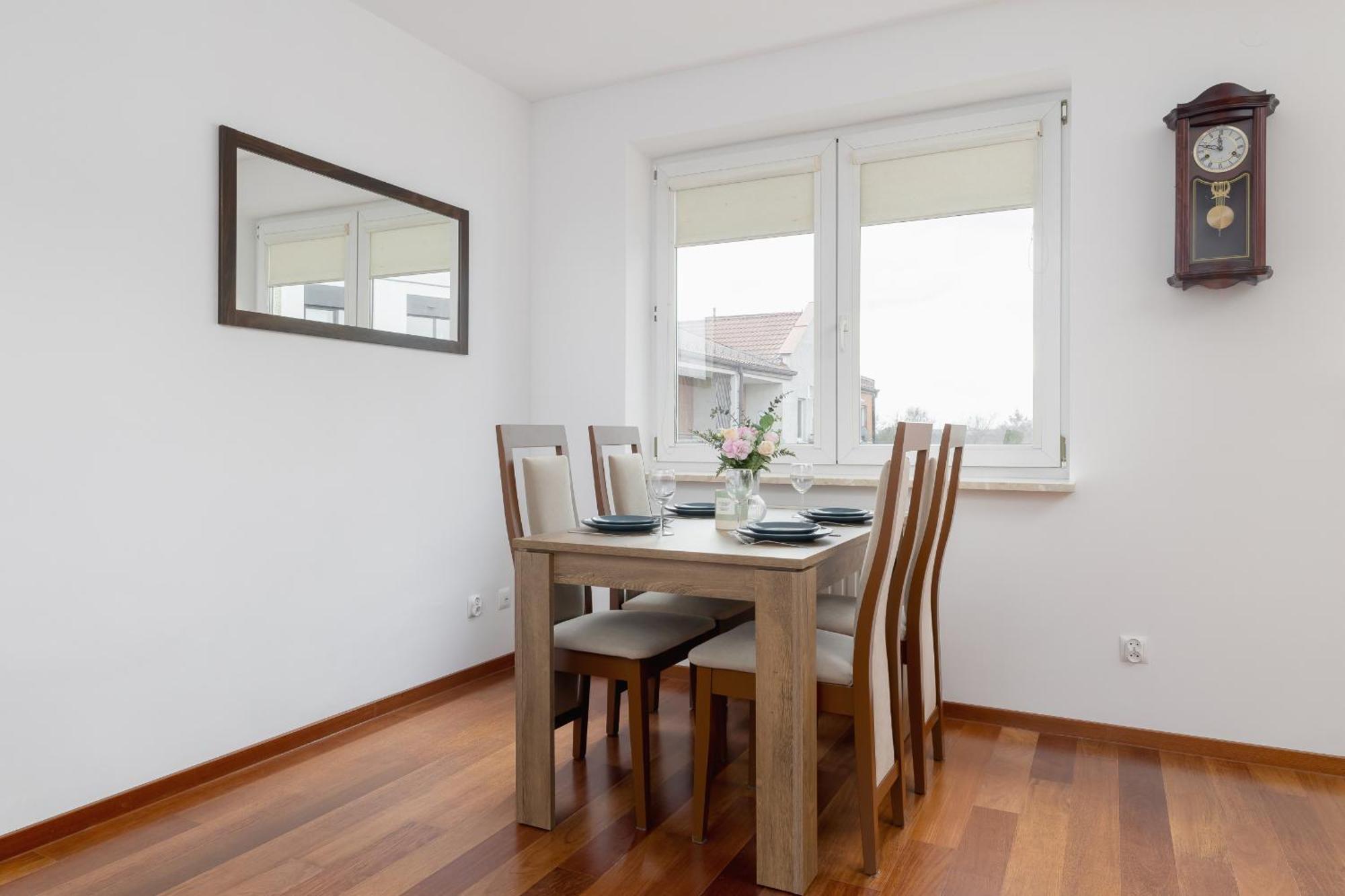 Unique Bialopradnicka With Balcony In By Renters *
